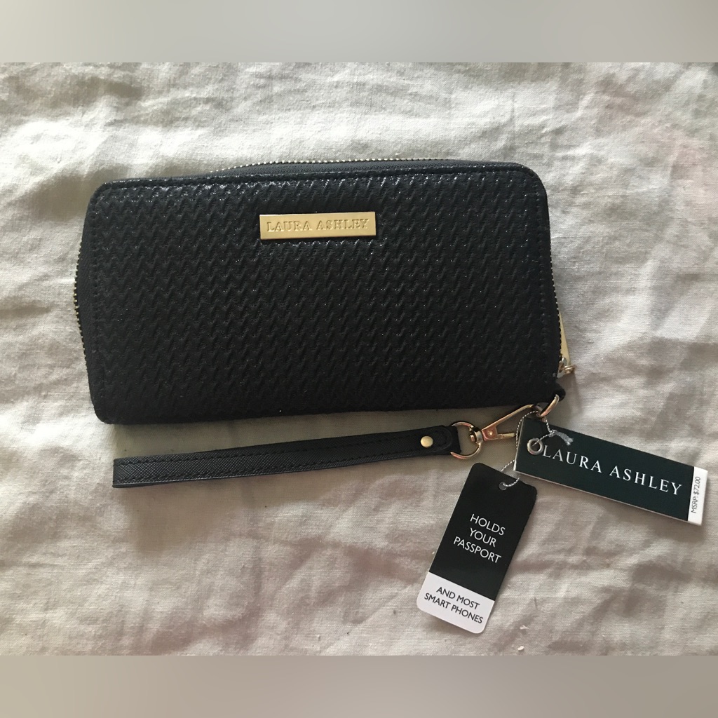 Brand New Laura Ashley Black Travel WalletWristlet Nwt
